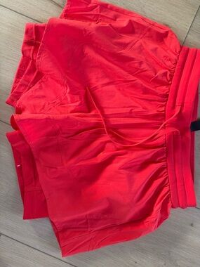 NWT slnsh 2 in 1 Lululemon shorts RARE msrp $128